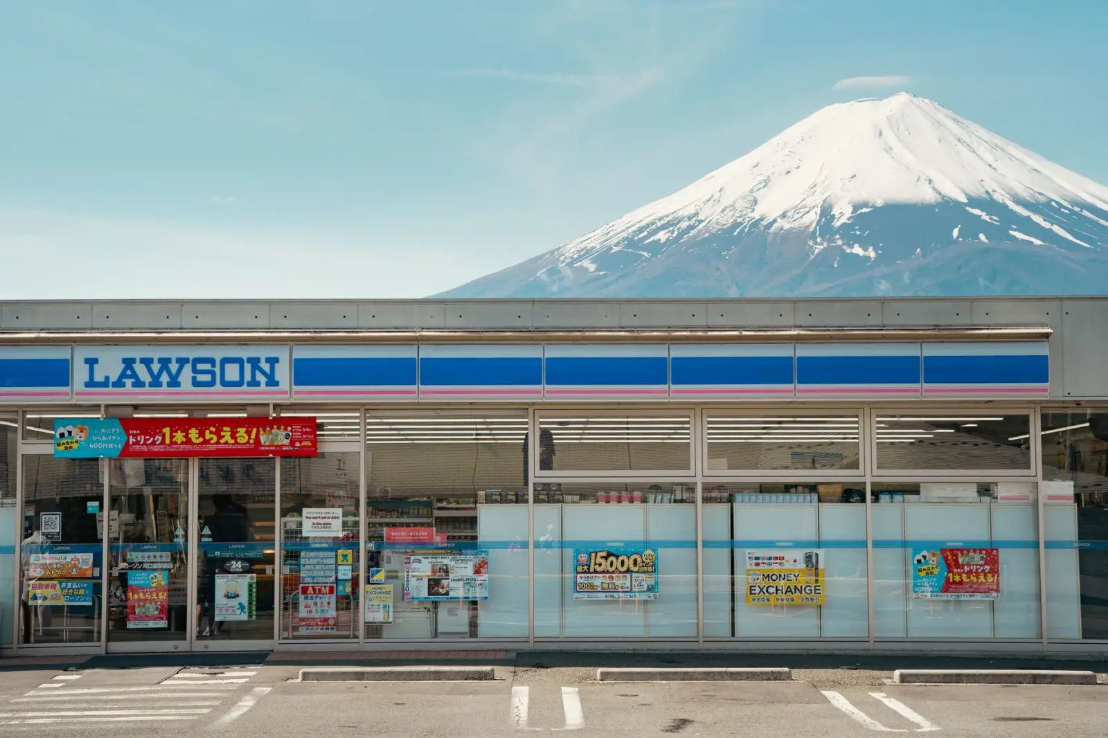 2025年美甲加盟开店扶持政策解读：从选址到技术培训全流程