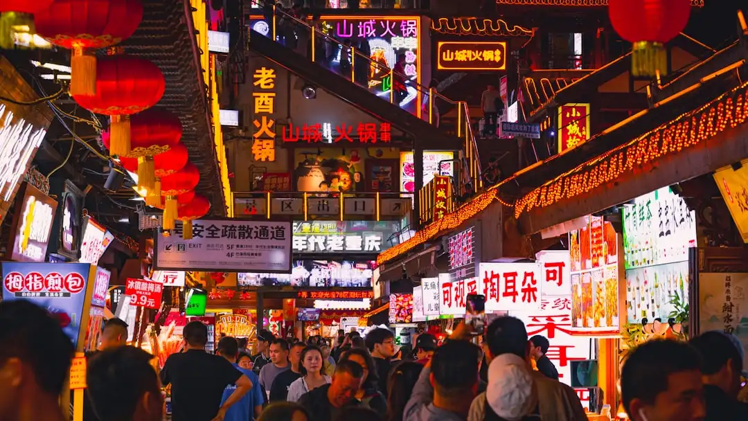 重庆美甲加盟店选址评估要点与商圈人流量分析方案正文配图 1